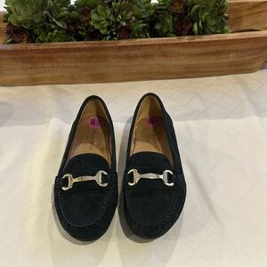 Cynthia Rowley navy blue suede Loafers with gold Buckle like new Women’s 8.5 EUC
